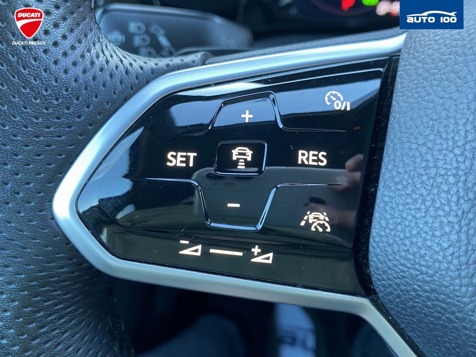 Volkswagen Golf GTE 1.4 180KW