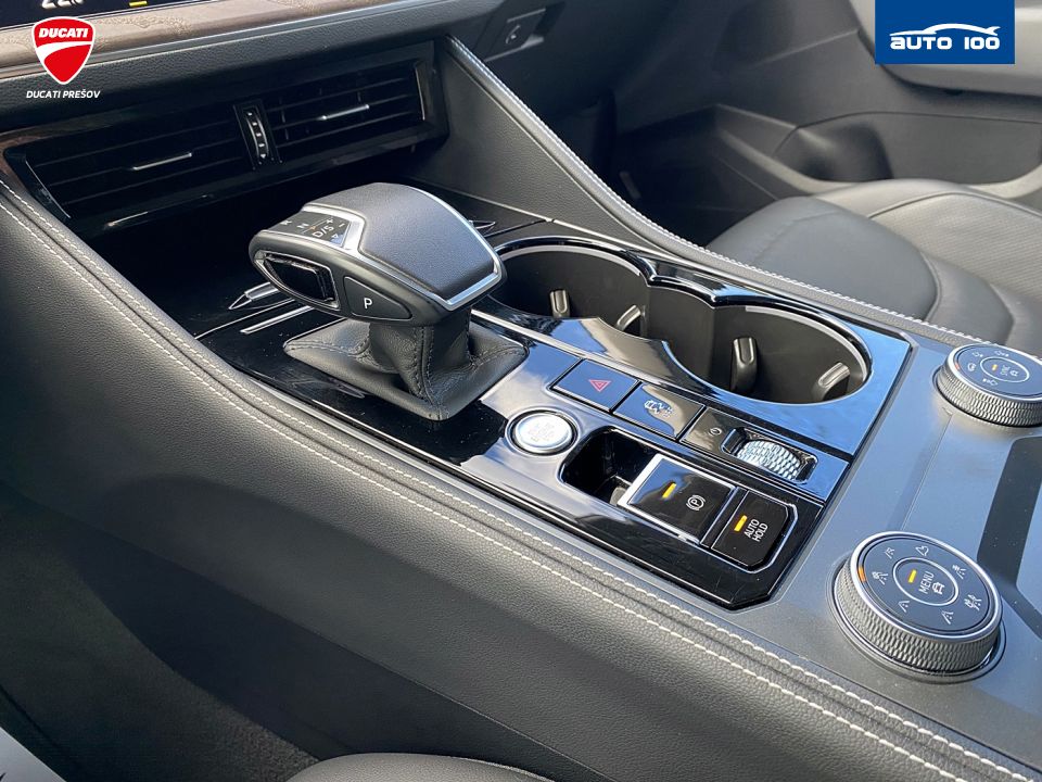 Volkswagen Touareg Elegance 4Motion 3.0 TDI SCR 170kW