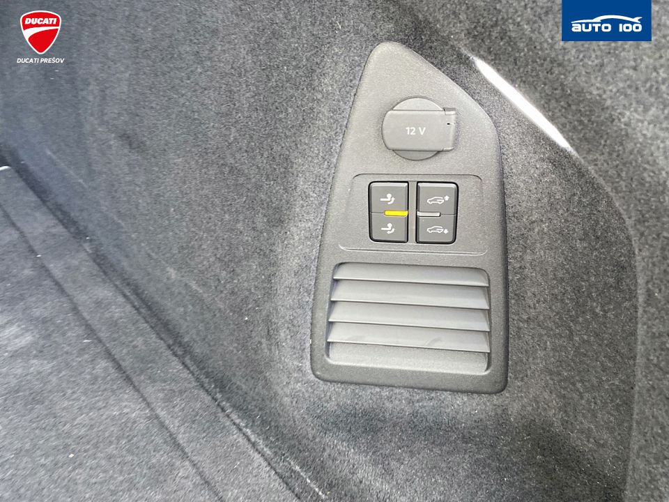 Volkswagen Touareg Elegance 4Motion 3.0 TDI SCR 170kW