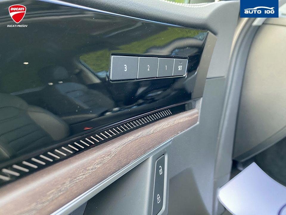 Volkswagen Touareg Elegance 4Motion 3.0 TDI SCR 170kW