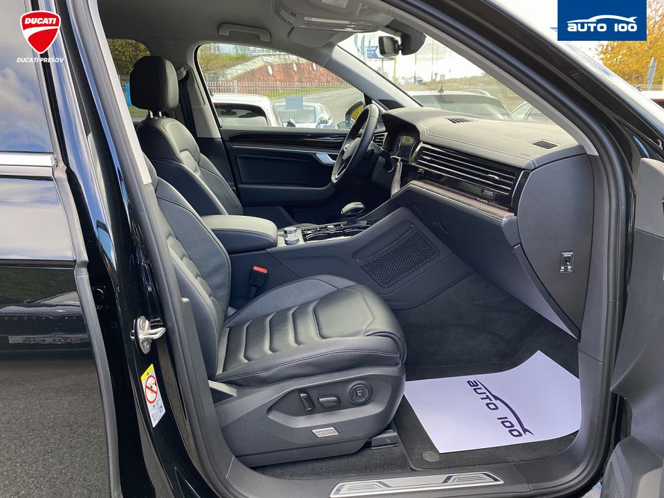 Volkswagen Touareg Elegance 4Motion 3.0 TDI SCR 170kW