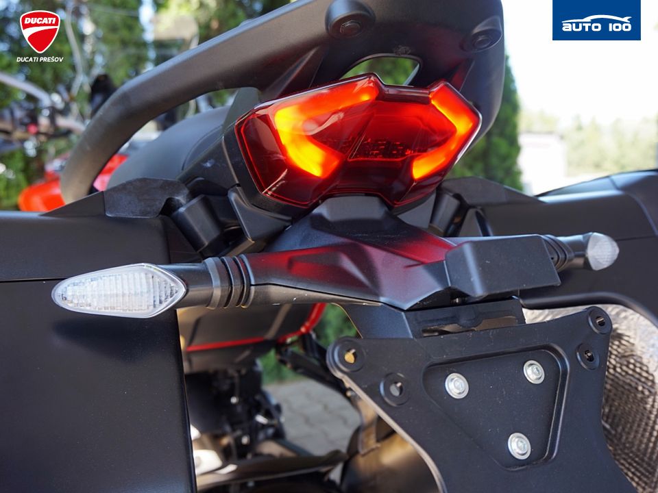 Ducati Multistrada V2S Travel Ducati Red