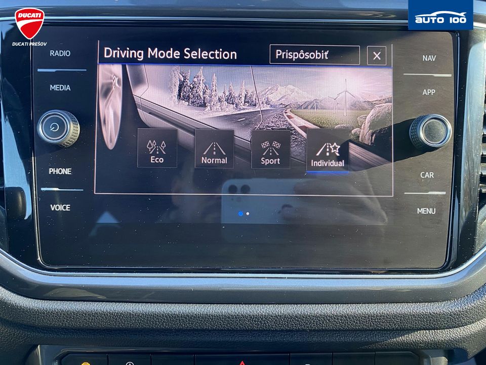 Volkswagen T-Roc 1.5 TSI 110kW M6