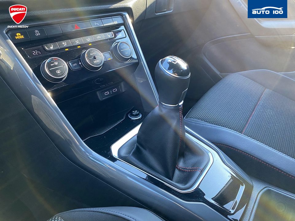 Volkswagen T-Roc 1.5 TSI 110kW M6