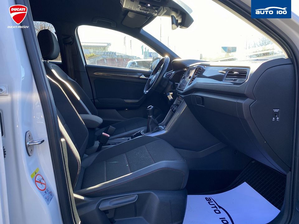 Volkswagen T-Roc 1.5 TSI 110kW M6