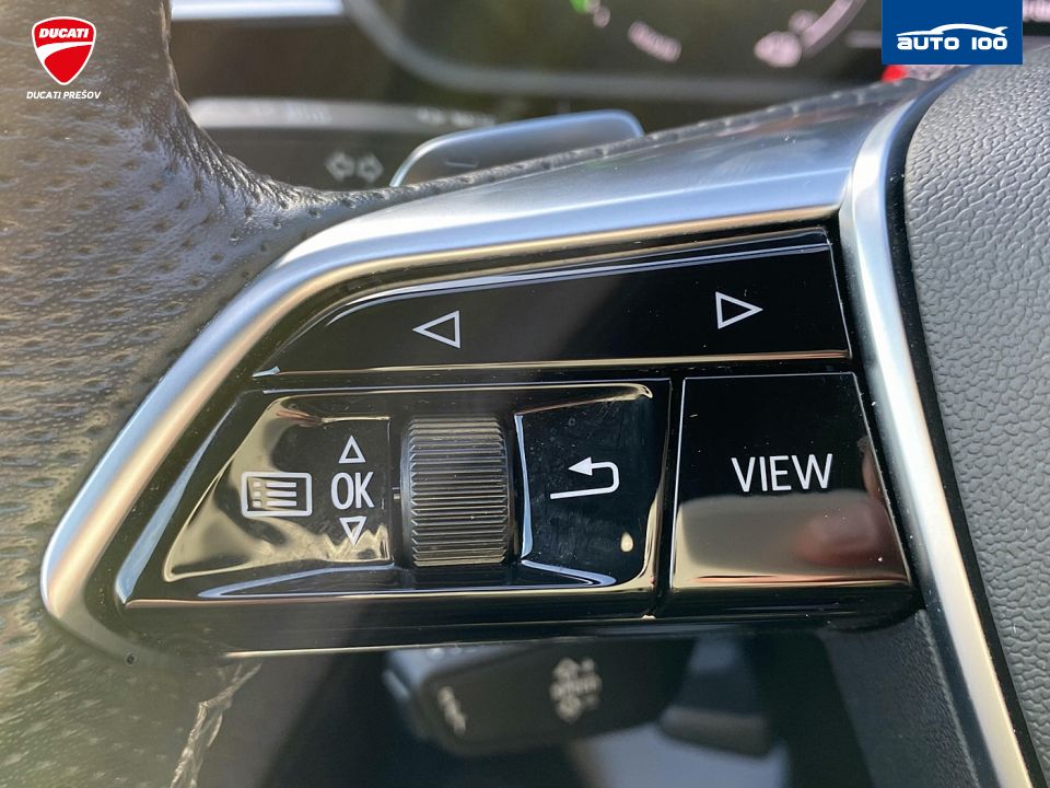 Audi e-tron Sportback S line quattro 230kW