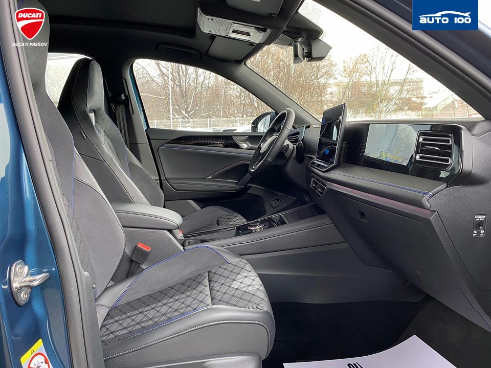 Volkswagen Tiguan R-Line 4Motion 2.0 TDI SCR 142kW 7-speed DSG