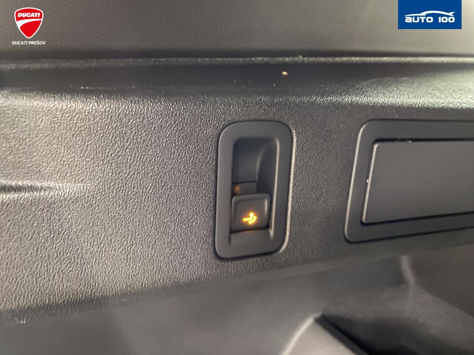 Volkswagen Tiguan R-Line 4Motion 2.0 TDI SCR 142kW 7-speed DSG