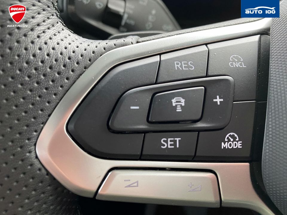 Volkswagen Tiguan R-Line 4Motion 2.0 TDI SCR 142kW 7-speed DSG