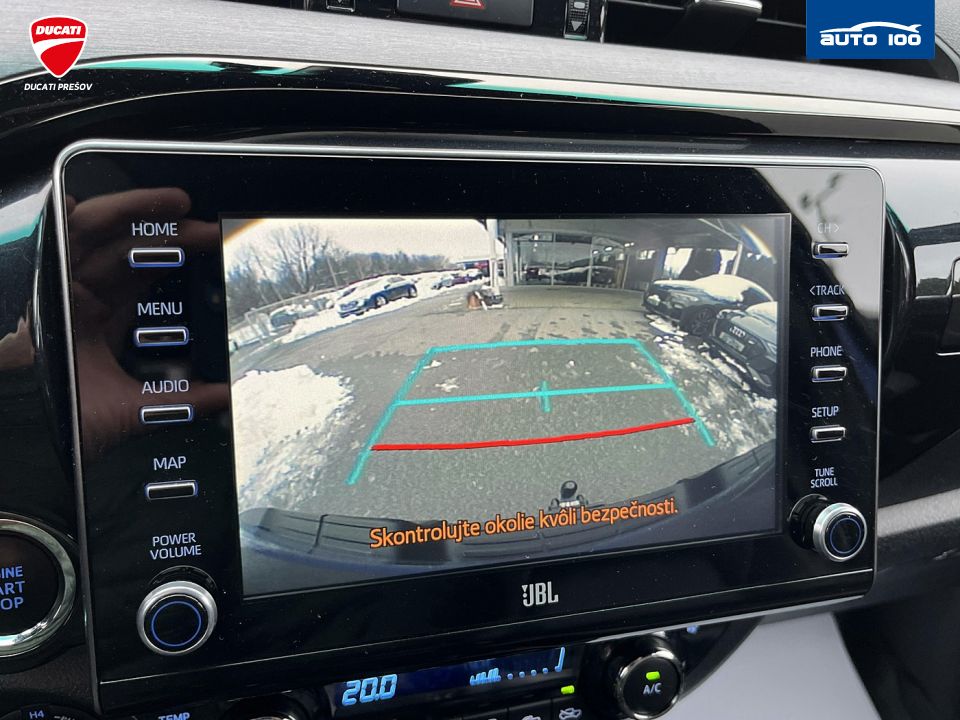 Toyota Hilux 2.8 I D-4D Invincible 4x4 AT-6