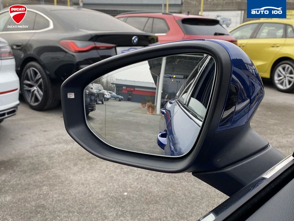 Volkswagen Passat R-Line 4x4 2.0 TDI 142kW DSG-7, Multi Matrix-Beam, Keyless Advanced