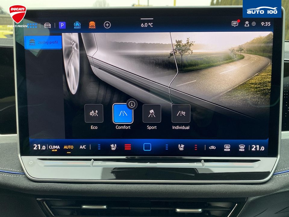 Volkswagen Passat R-Line 4x4 2.0 TDI 142kW DSG-7, Multi Matrix-Beam, Keyless Advanced