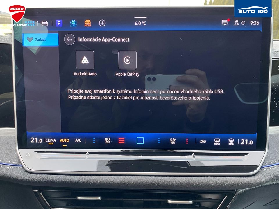 Volkswagen Passat R-Line 4x4 2.0 TDI 142kW DSG-7, Multi Matrix-Beam, Keyless Advanced