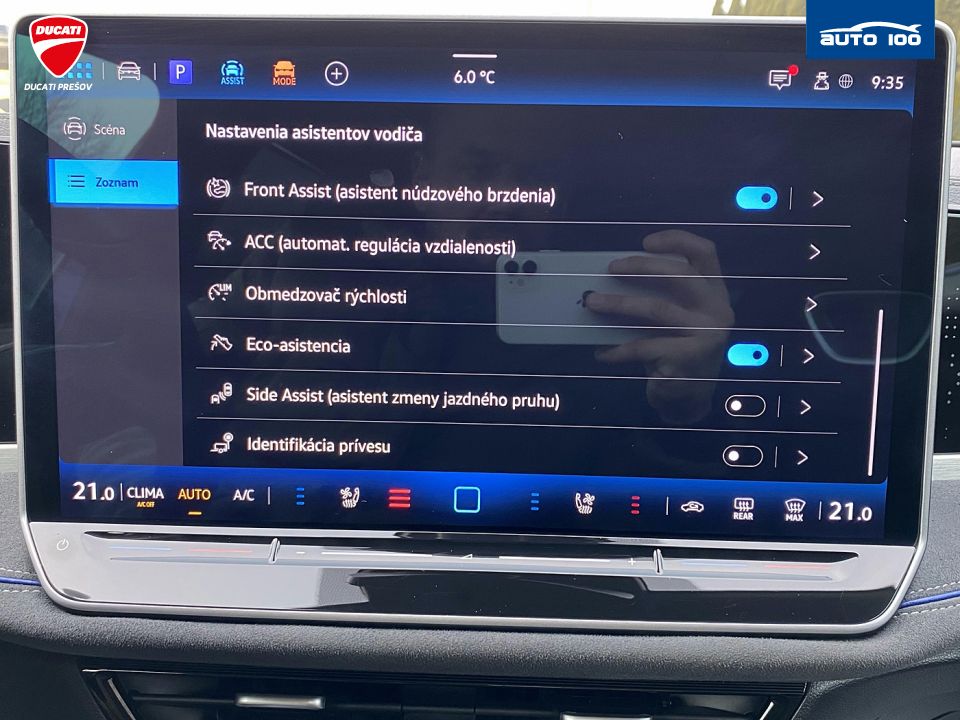 Volkswagen Passat R-Line 4x4 2.0 TDI 142kW DSG-7, Multi Matrix-Beam, Keyless Advanced