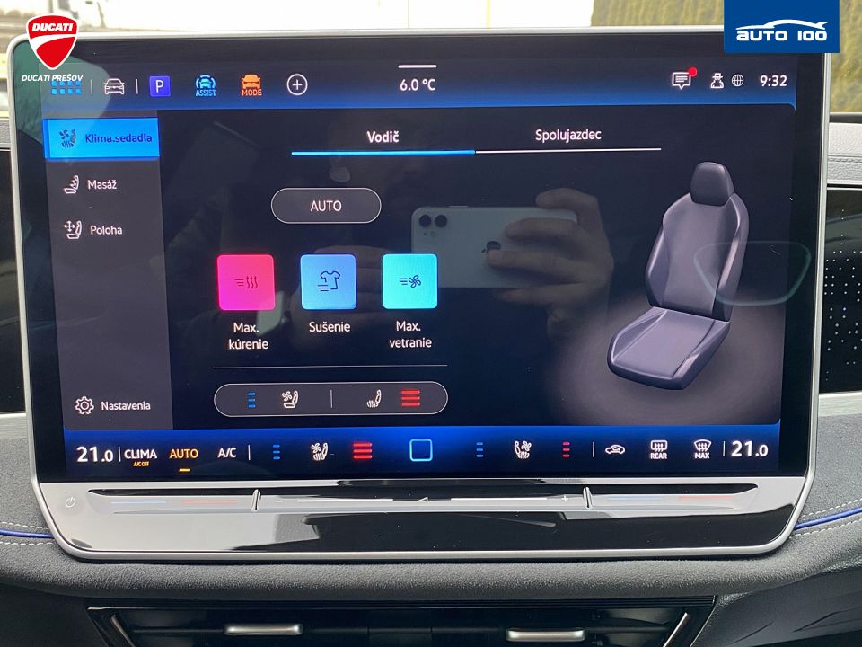 Volkswagen Passat R-Line 4x4 2.0 TDI 142kW DSG-7, Multi Matrix-Beam, Keyless Advanced