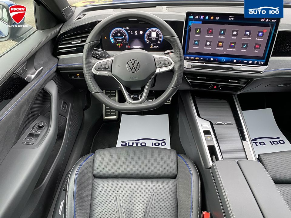 Volkswagen Passat R-Line 4x4 2.0 TDI 142kW DSG-7, Multi Matrix-Beam, Keyless Advanced