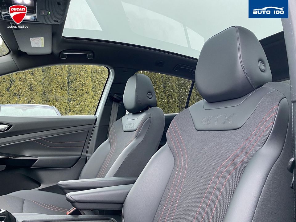 Volkswagen ID.5 GTX 4Motion electric 220kW