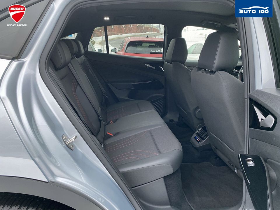 Volkswagen ID.5 GTX 4Motion electric 220kW