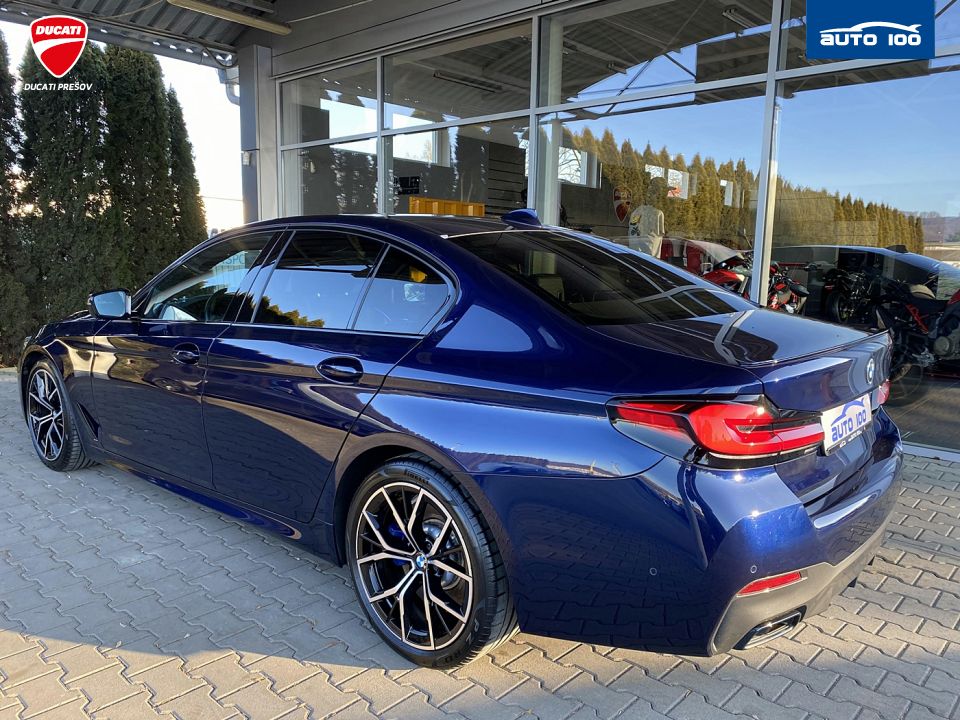 BMW M 550i xDrive