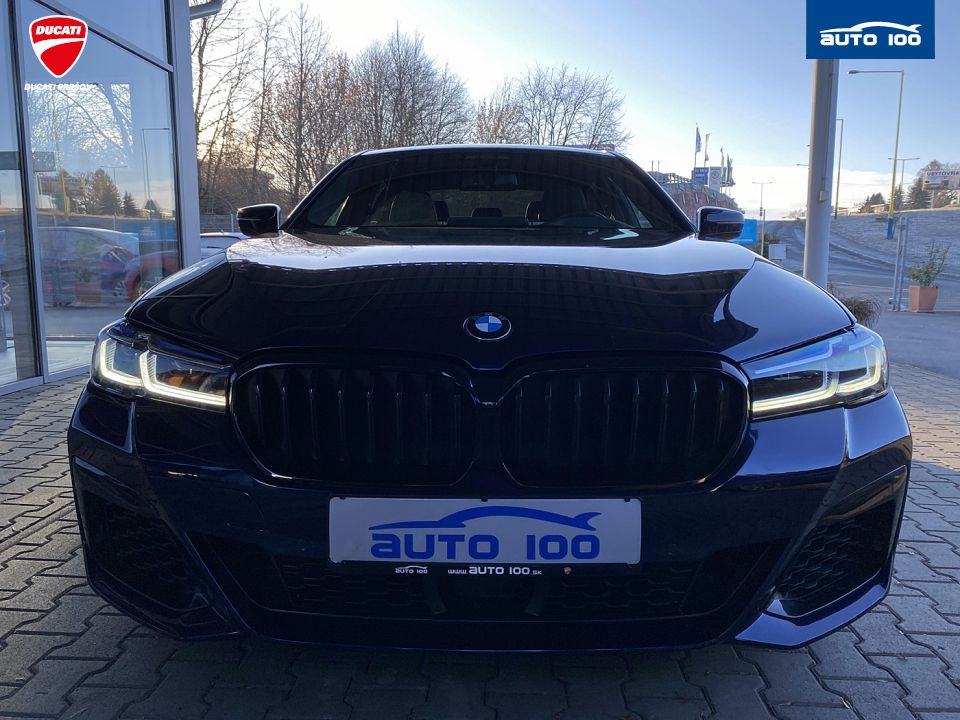 BMW M 550i xDrive