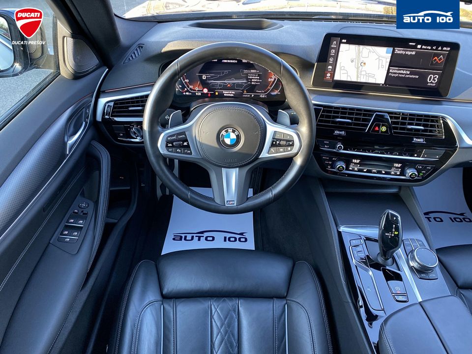 BMW M 550i xDrive