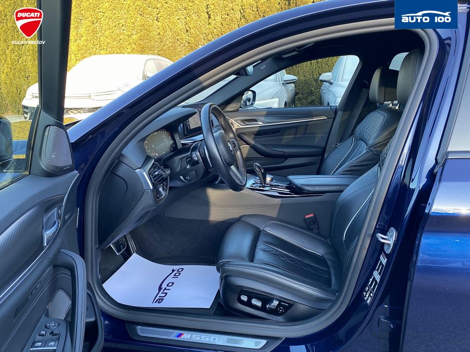 BMW M 550i xDrive