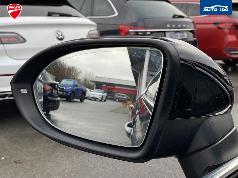 Volkswagen Passat Variant Business 2.0 TDI SCR 110kW