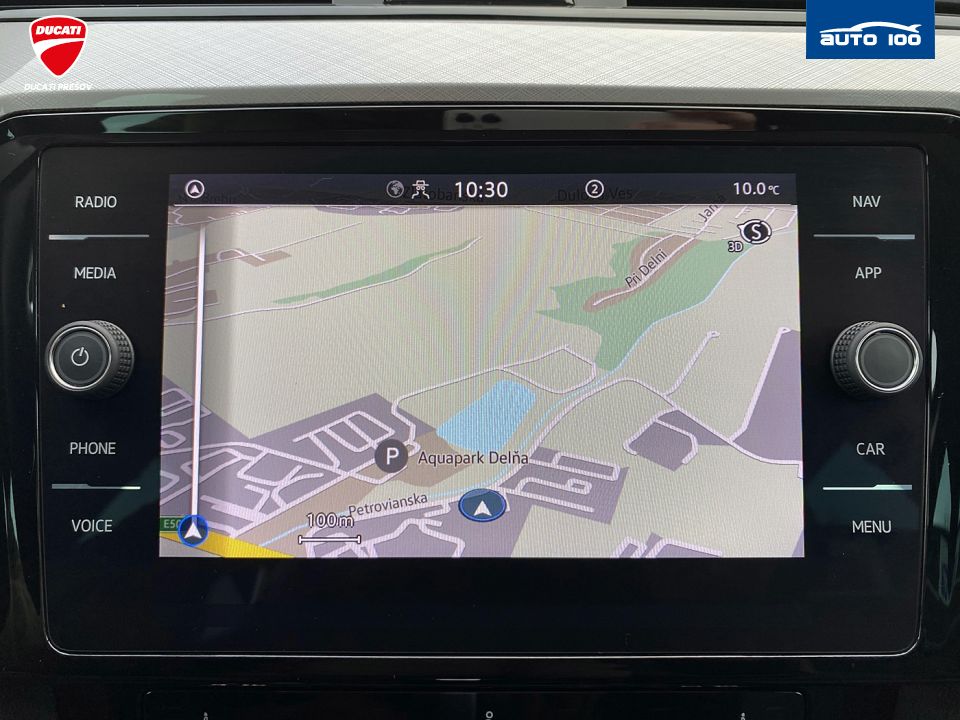 Volkswagen Passat Variant Business 2.0 TDI SCR 110kW