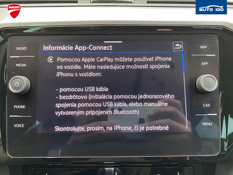 Volkswagen Passat Variant Business 2.0 TDI SCR 110kW