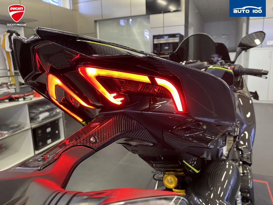 Ducati Panigale V4 Lamborghini