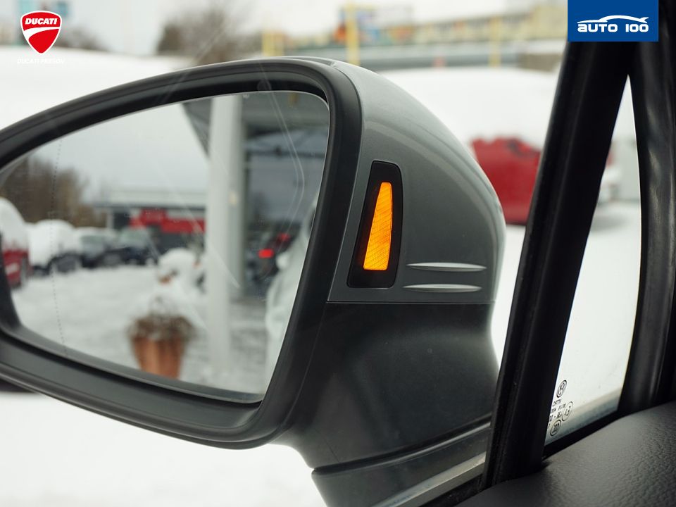 Volkswagen Tiguan Allspace R-Line 4x4 2.0 TDI  147kW DSG-7