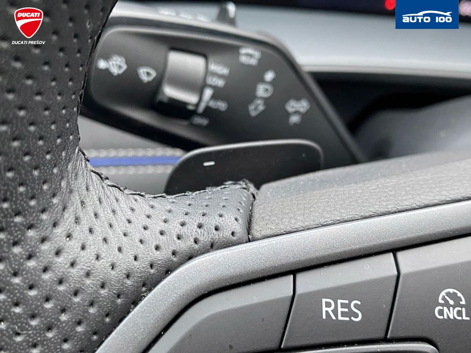 Volkswagen Tayron R-Line 4Motion 2.0 TDI SCR 142kW