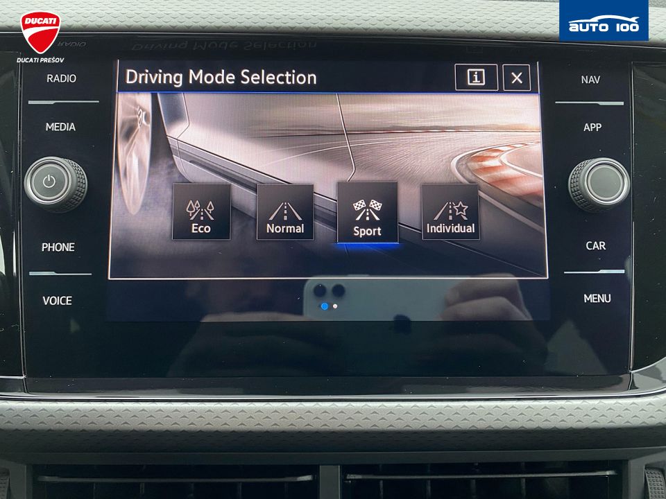 Volkswagen T-Cross Life ACTIVE 1.0 TSI 81kW DSG