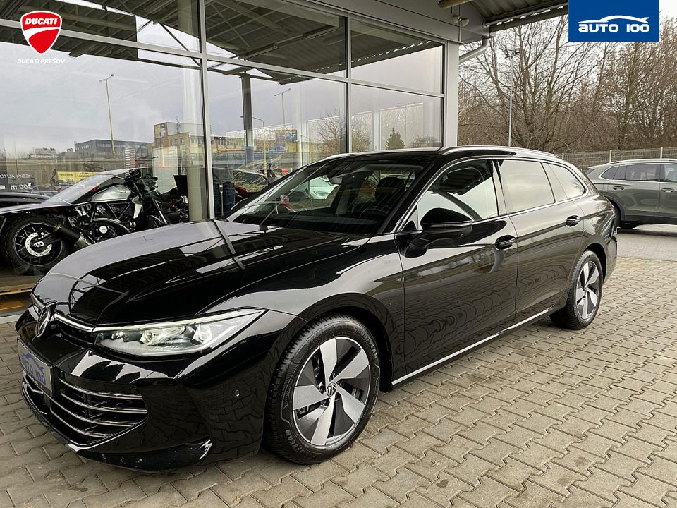 Volkswagen Passat Elegance 2.0 TDI 110kW, Matrix, Keyless, 360 kamera.