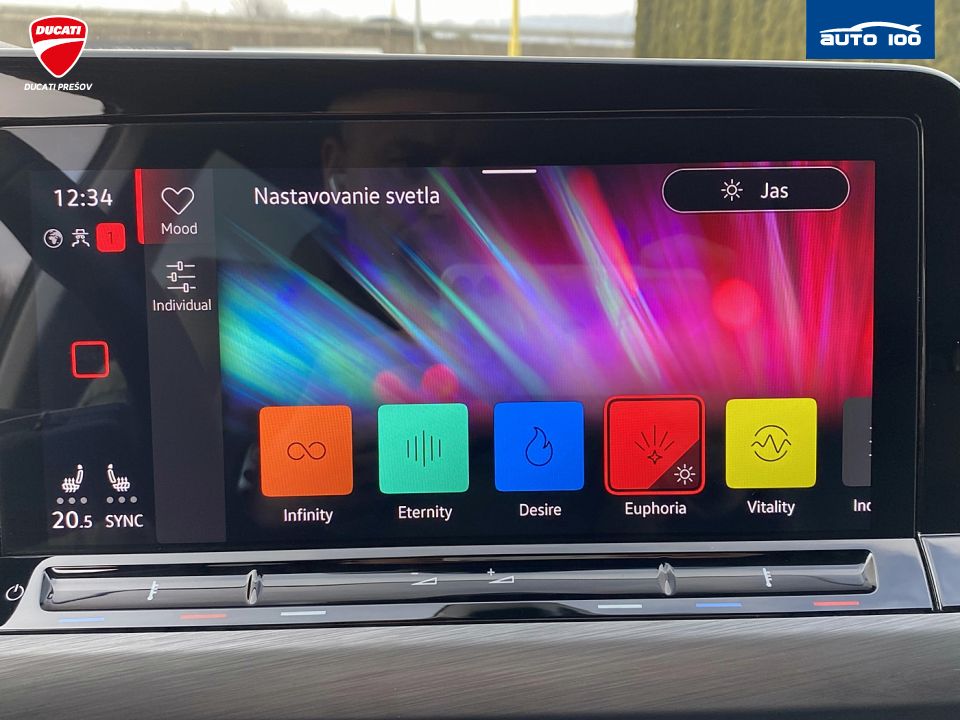 Volkswagen Golf Variant Style 2.0 TDI 110kW  Matrix-Beam,