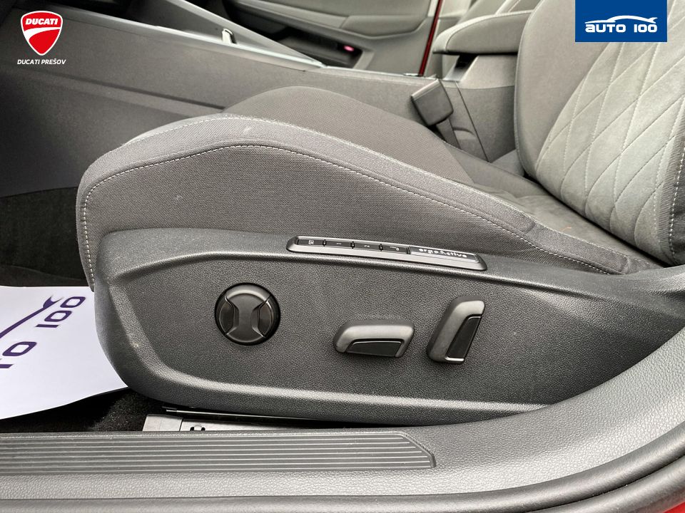 Volkswagen Golf Variant Style 2.0 TDI 110kW  Matrix-Beam,