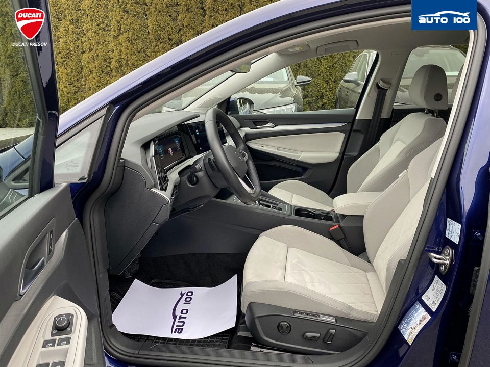 Volkswagen Golf 1.5 eTSI 96kw DSG-7