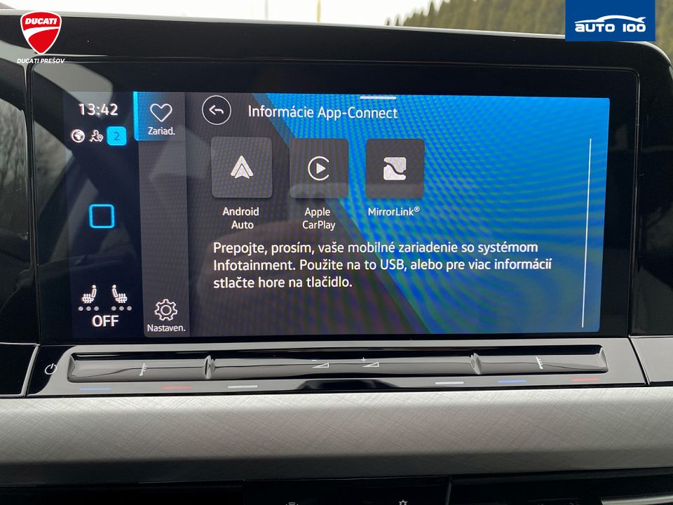 Volkswagen Golf 1.5 eTSI 96kw DSG-7