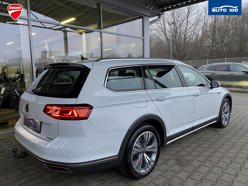Volkswagen Passat Alltrack Variant 4Motion 2.0 TDI SCR 147kW Matrix-Beam, Keyless-Entry