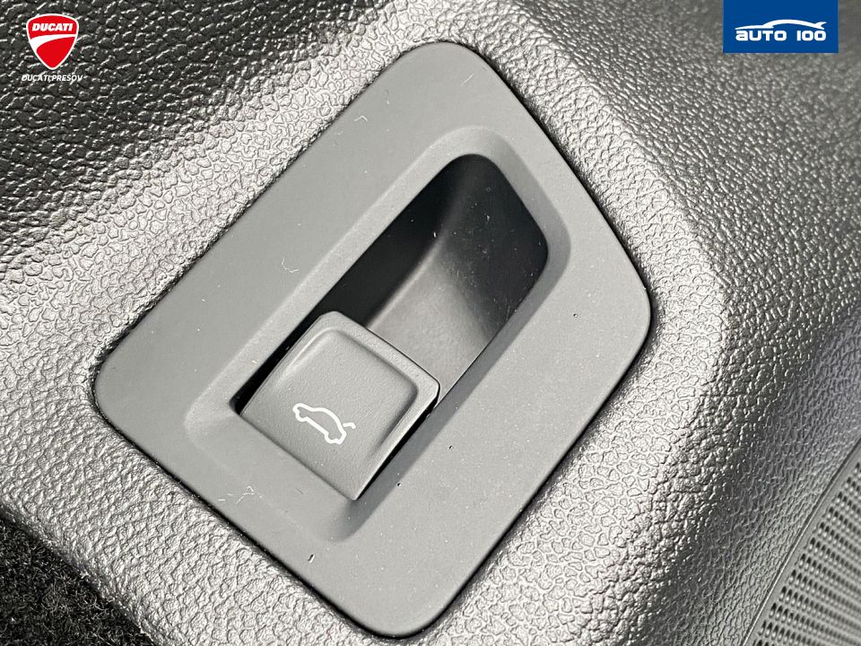 Volkswagen Passat Alltrack Variant 4Motion 2.0 TDI SCR 147kW Matrix-Beam, Keyless-Entry