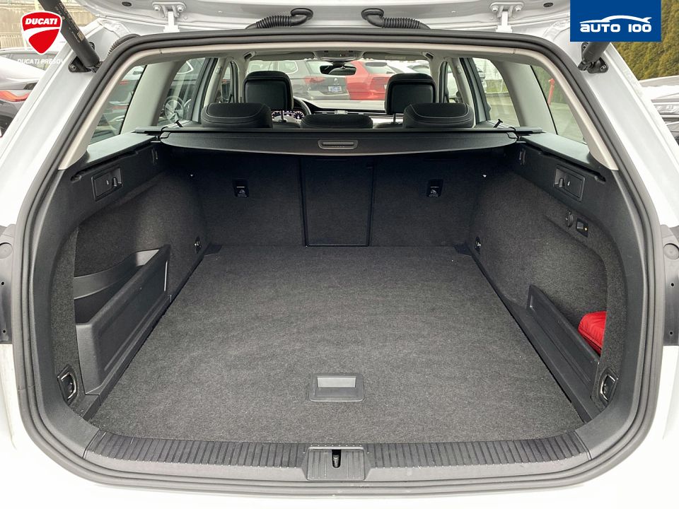 Volkswagen Passat Alltrack Variant 4Motion 2.0 TDI SCR 147kW Matrix-Beam, Keyless-Entry