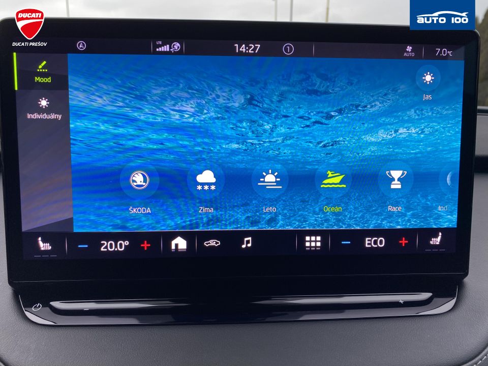 Škoda Enyaq RS 4x4 220 KW, Matrix Beam, Key less, DCC, tepelné čerpadlo