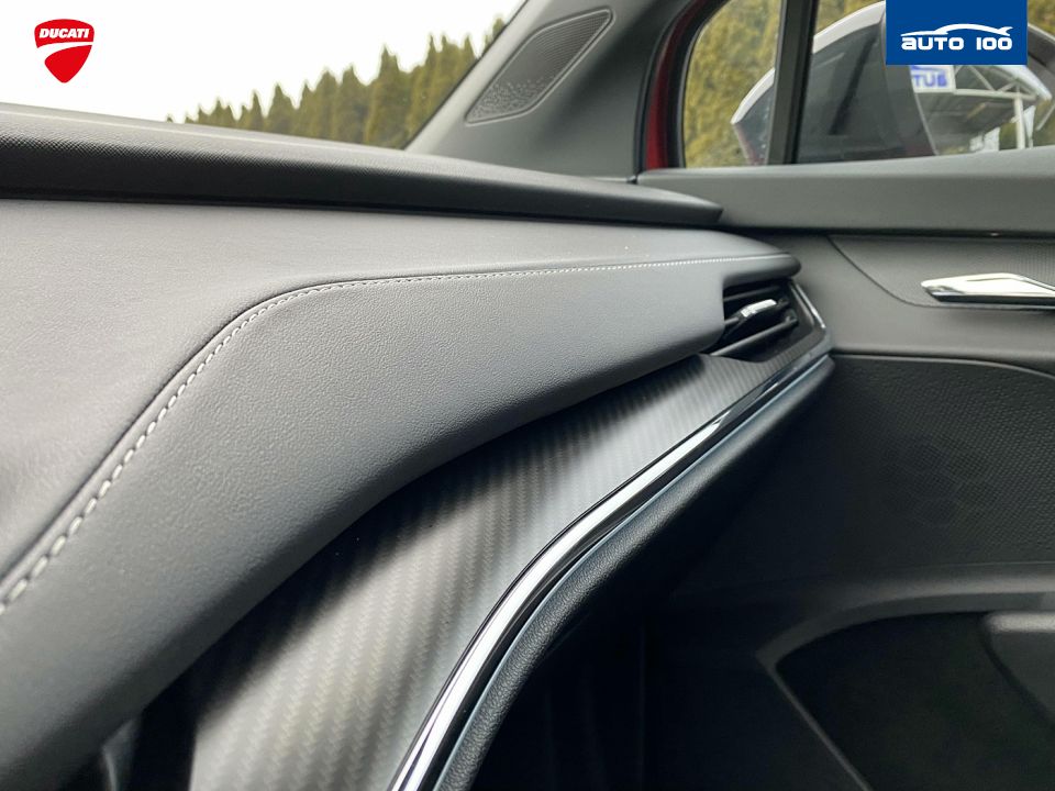 Škoda Enyaq RS 4x4 220 KW, Matrix Beam, Key less, DCC, tepelné čerpadlo