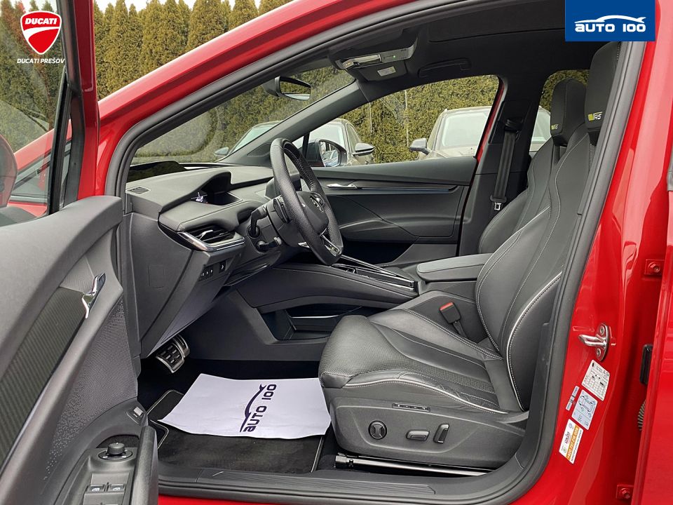 Škoda Enyaq RS 4x4 220 KW, Matrix Beam, Key less, DCC, tepelné čerpadlo