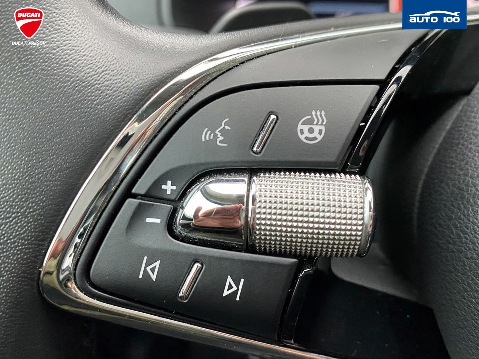 Škoda Karoq Ambition Tour 2.0 TDI 85kW DSG Automat