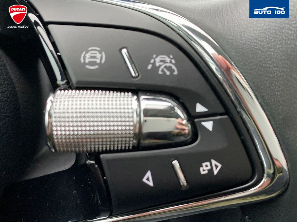 Škoda Karoq Ambition Tour 2.0 TDI 85kW DSG Automat