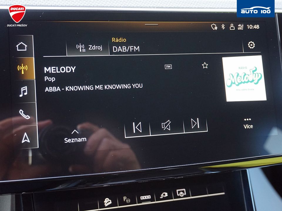 Audi e-tron S line quattro 50 electric 230kW "Black Edition"