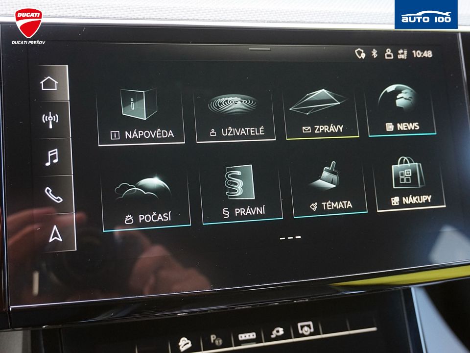 Audi e-tron S line quattro 50 electric 230kW "Black Edition"