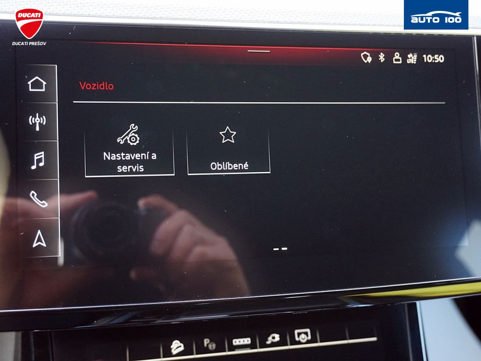 Audi e-tron S line quattro 50 electric 230kW "Black Edition"