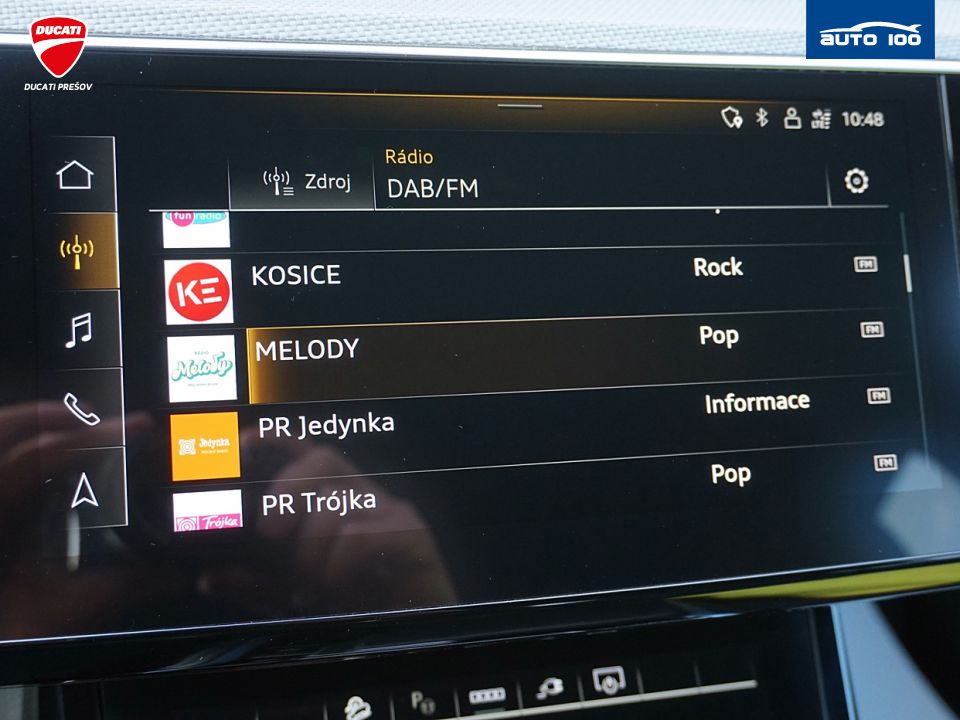 Audi e-tron S line quattro 50 electric 230kW "Black Edition"